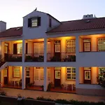 Sao Joao Apart Otel Horta (Azores)