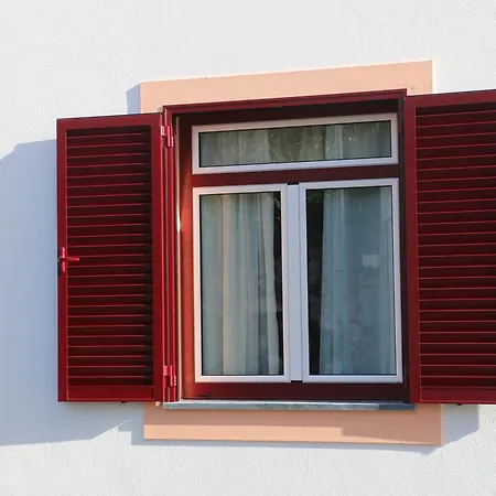 Sao Joao מלון דירות 3*