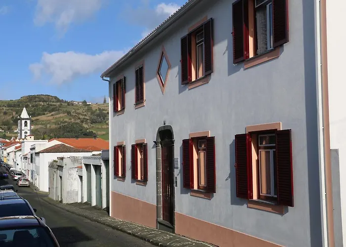 Sao Joao Apart Otel Horta (Azores)